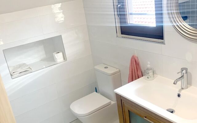 Studio in León, with Wonderful City View And Wifi