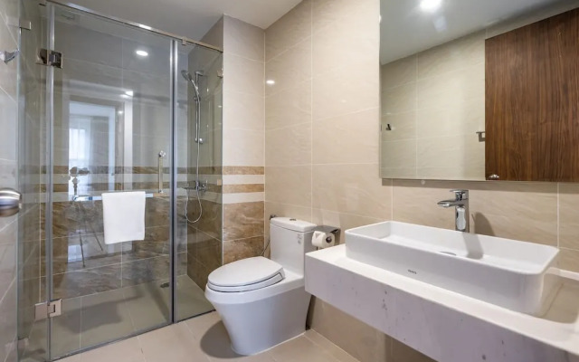 Nomadhome Royal Suite Condotel