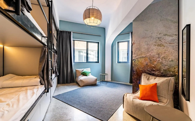 Athens Hub Hostel