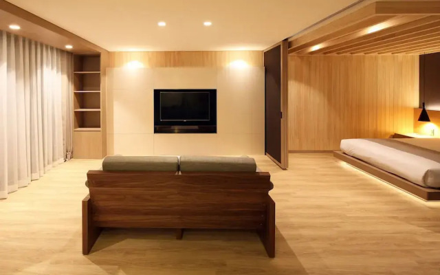 Dukgu Oncheon Resort Condo