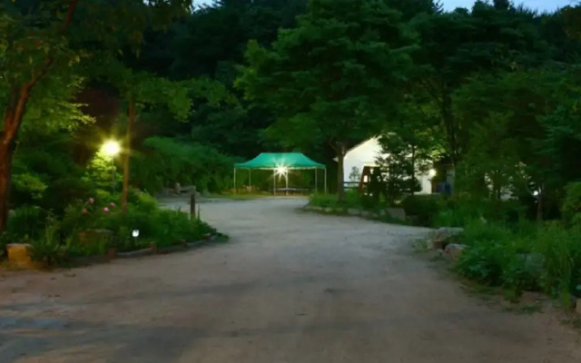 Pocheon Haneulbat Pension