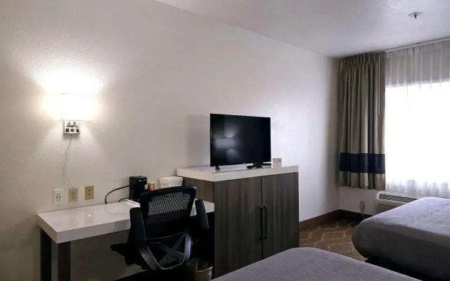 Ramada Inn Longview