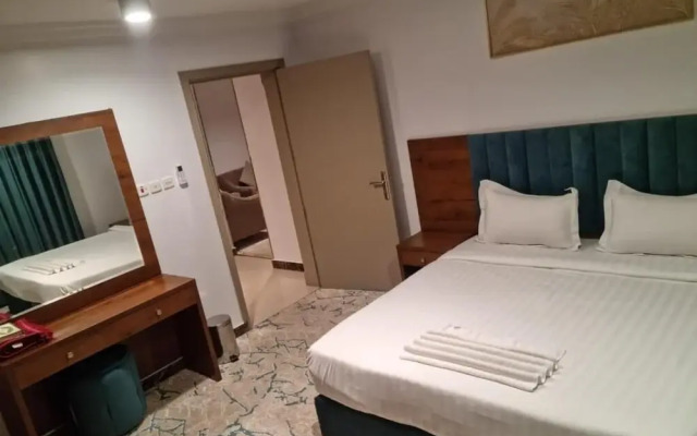 Kawther Altmuzz Hotel