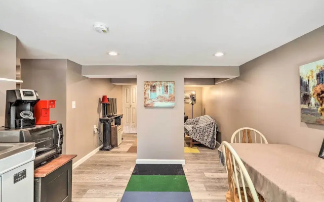 Garden-level Millburn Apt - Walk to Transit!