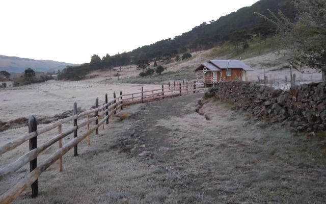 Cabanas Fazenda da Raia