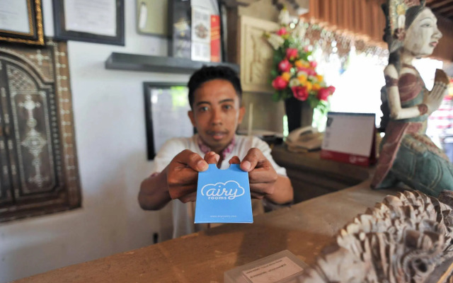 Airy Ubud Raya Teges Kawan Gang Merak Bali