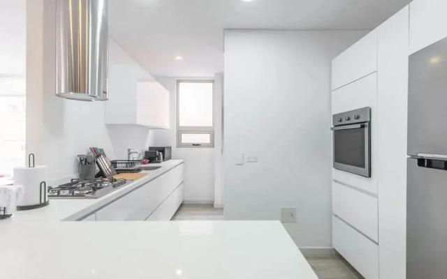 Magnificent 3 BR in Usaqu n