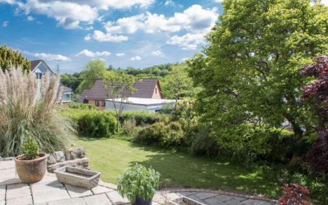 The Grange Guesthouse, Cefn-Coed