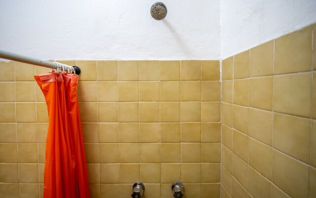 OYO Hotel Arena Surf