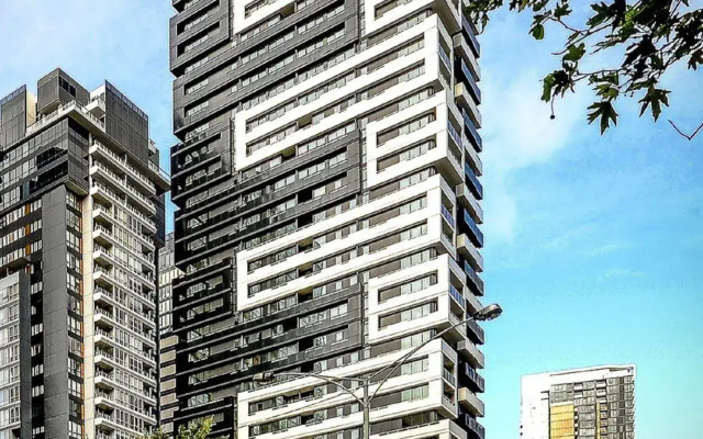 Serviced Apartments Melbourne- Opus