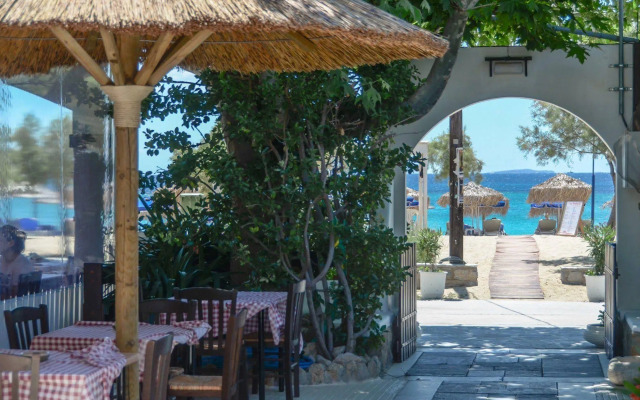 Ostria Hotel
