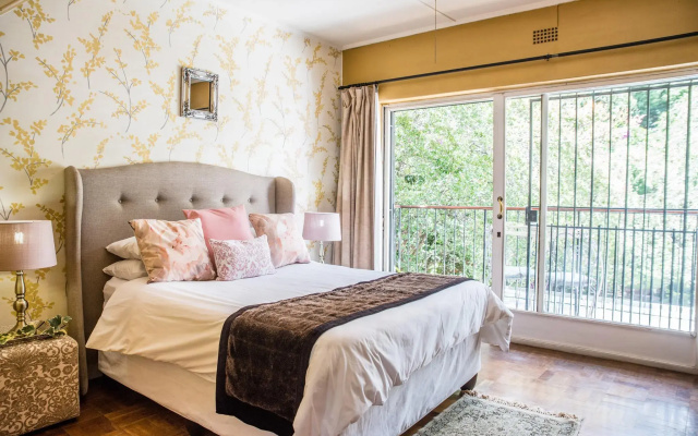 5th Avenue Gooseberry Guest House