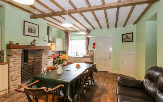 Airy Hill Old Farmhouse