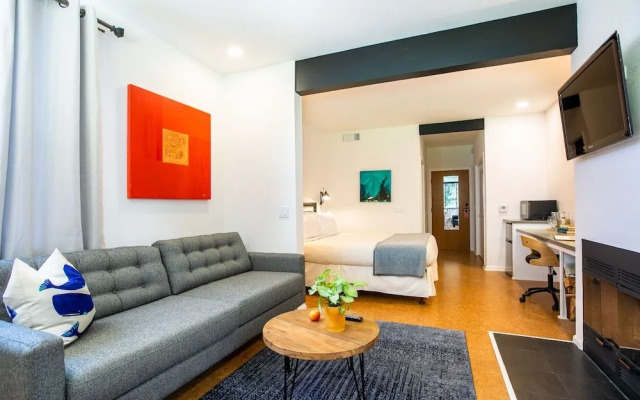 SCP Mendocino Inn and Farm