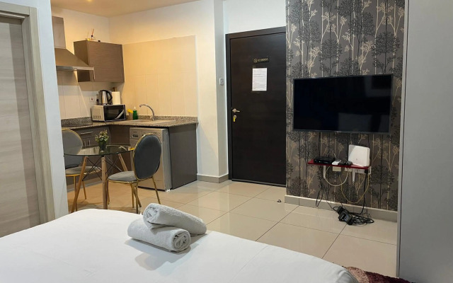 Gallery Luxury Suites