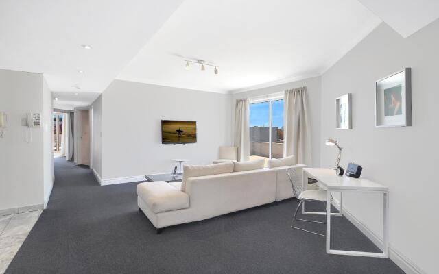 Sydney Airport Suites