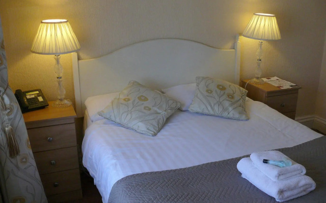 Chester Court Hotel