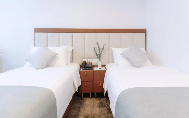 Santa Grand Hotel East Coast, a NuVe Group Collection