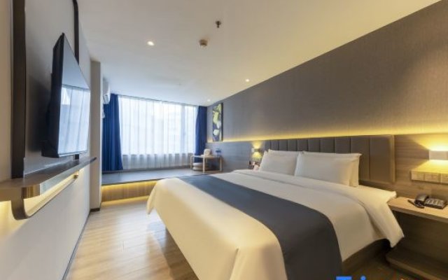 7 Days Inn Jiangmen 1st Gangkou Road Phoenix Mountain Station Branch