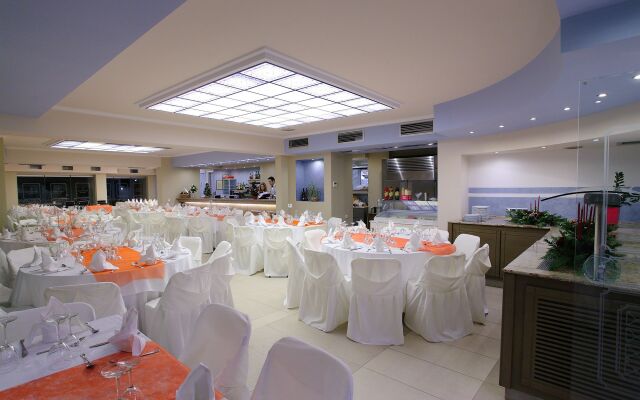Philoxenia Hotel