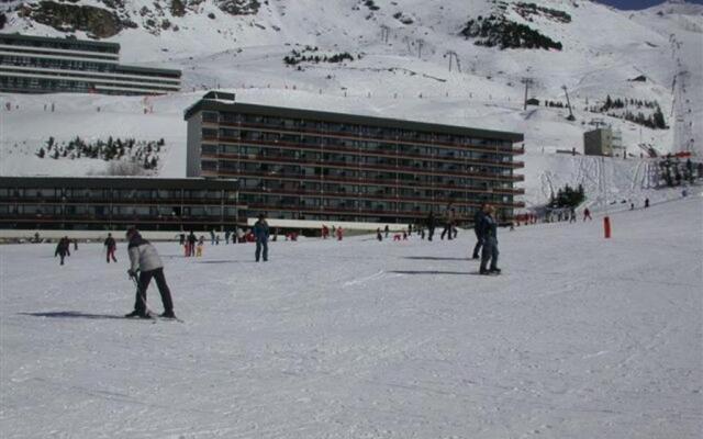 Appartement Les Menuires, 1 pièce, 3 personnes - FR-1-452-289