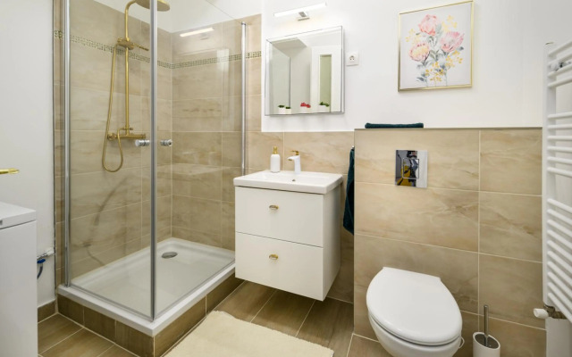 Stylish spot by the River Danube