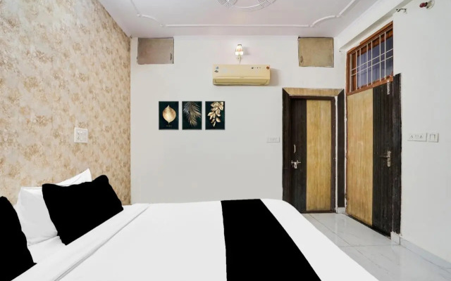 OYO 26462 Hotel Yatrik