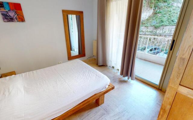 Appartement Menton, 3 pièces, 4 personnes - FR-1-196-183