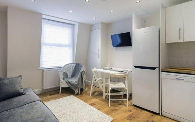 Luxton Apartments Notting Hill