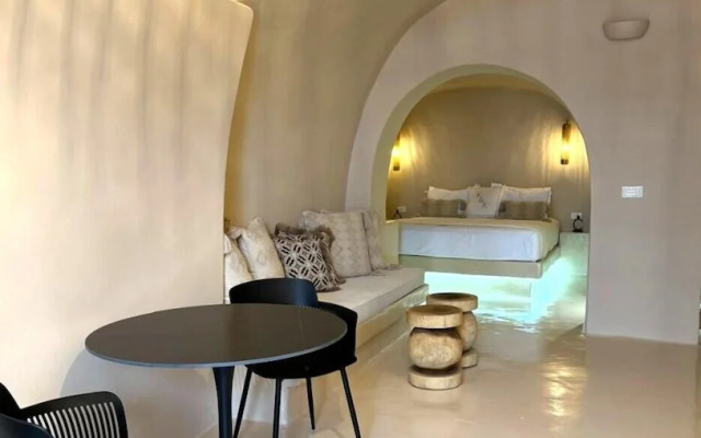 The A Collection, Oia by K&K