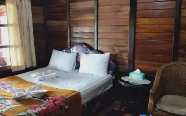 Villa Marindu and Glamping