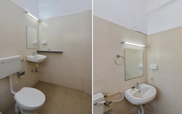 Country Club Pune By OYO Rooms