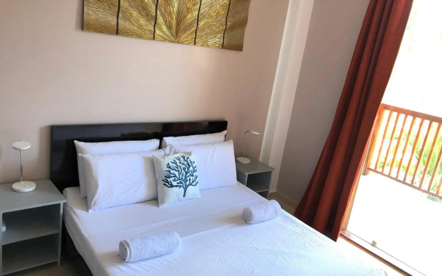 Reef Beach Resort