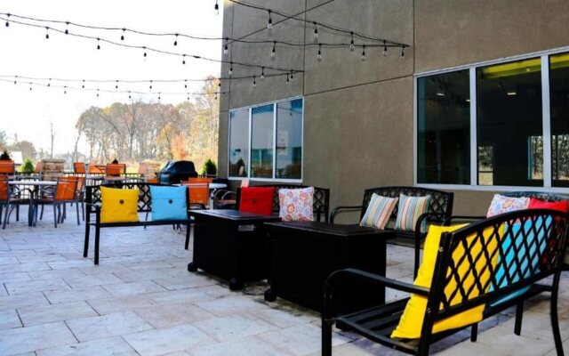 Holiday Inn Express & Suites Kingston-Ulster by IHG