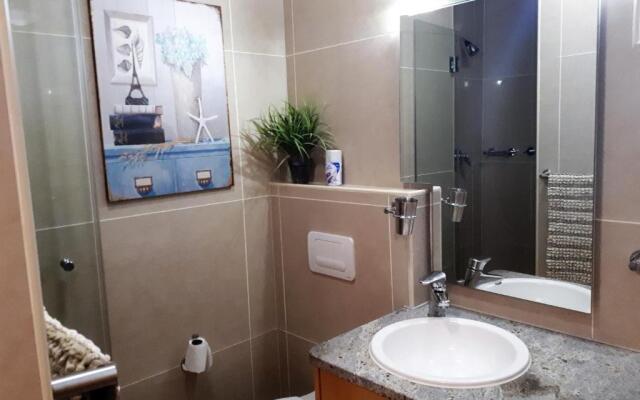 1501 Hibernian Towers Luxury Self Catering Apartment