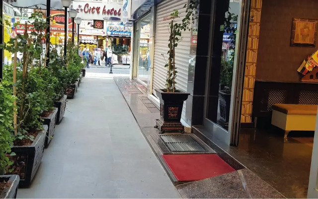 Pamuk City Hotel