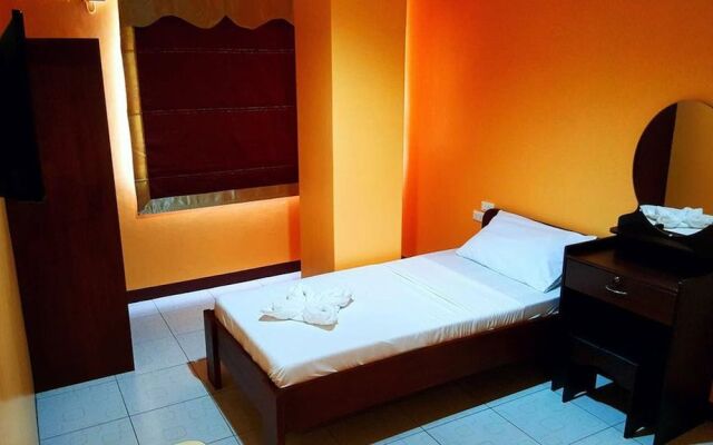 Domsowir Hotel and Restaurant