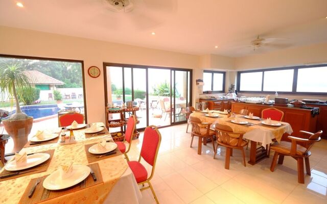 Mukdahan Manor B&B