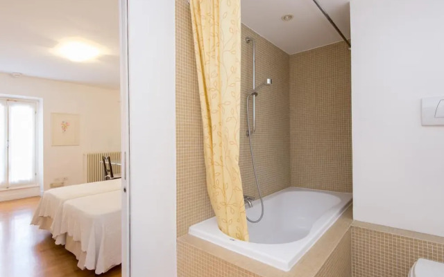 RSH Lucina Design Terrace Apartment