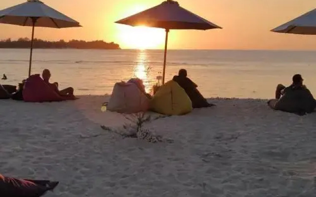 Sunset Beach Bungalow