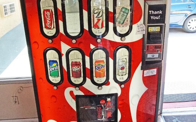 Los Angeles Inn & Suites - LAX