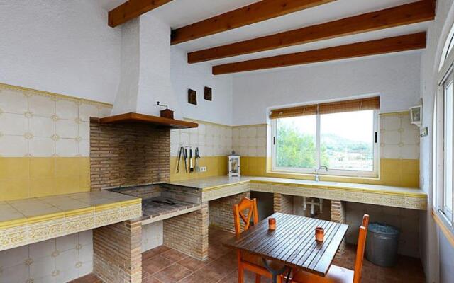 Villa Iris