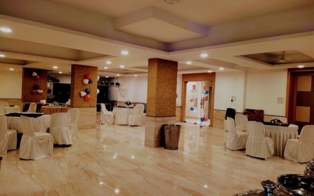 Hotel Abhinav Royal