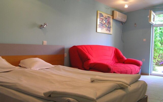 Friends Hotel