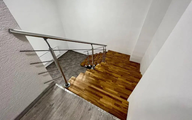 Hostel H18