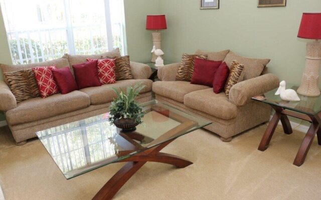 Ta524or 5 Bedroom Home