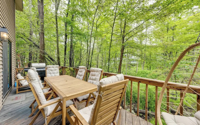 Lake Access at Family-friendly Home in Tobyhanna