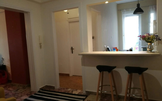 Maria's Cozy apartment in Palaio Faliro