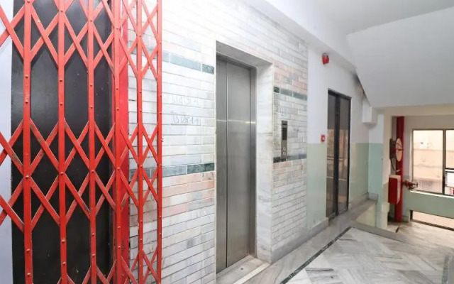 OYO 1764 Hotel Maruti Lodging