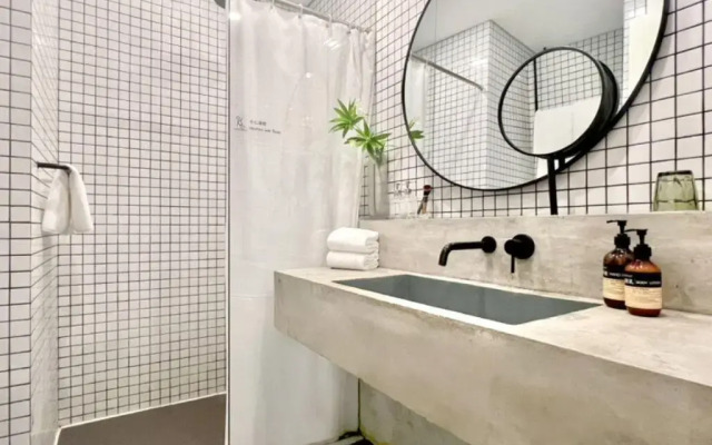 base PUSAN Serviced Apartment